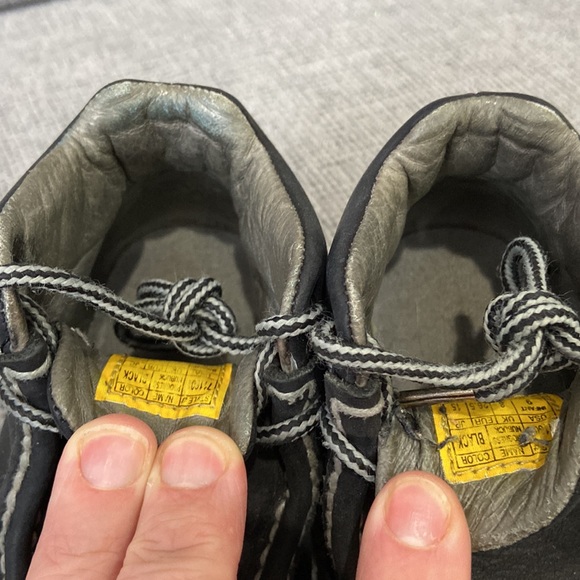 Loafer ankle height boot for toddlers size 9T leather - Picture 9 of 10